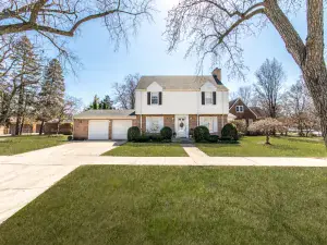 623 S Prospect Avenue Park Ridge IL 60068 MLS #MRD12499747 62 broker reciprocity