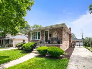 9805 Normandy Avenue Oak Lawn IL 60453 MLS #MRD12495536 48 broker reciprocity