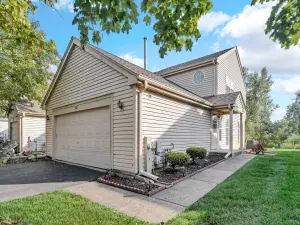 1681 E Green Briar Drive #3817 Schaumburg IL 60173 MLS #MRD12444804 46 broker reciprocity