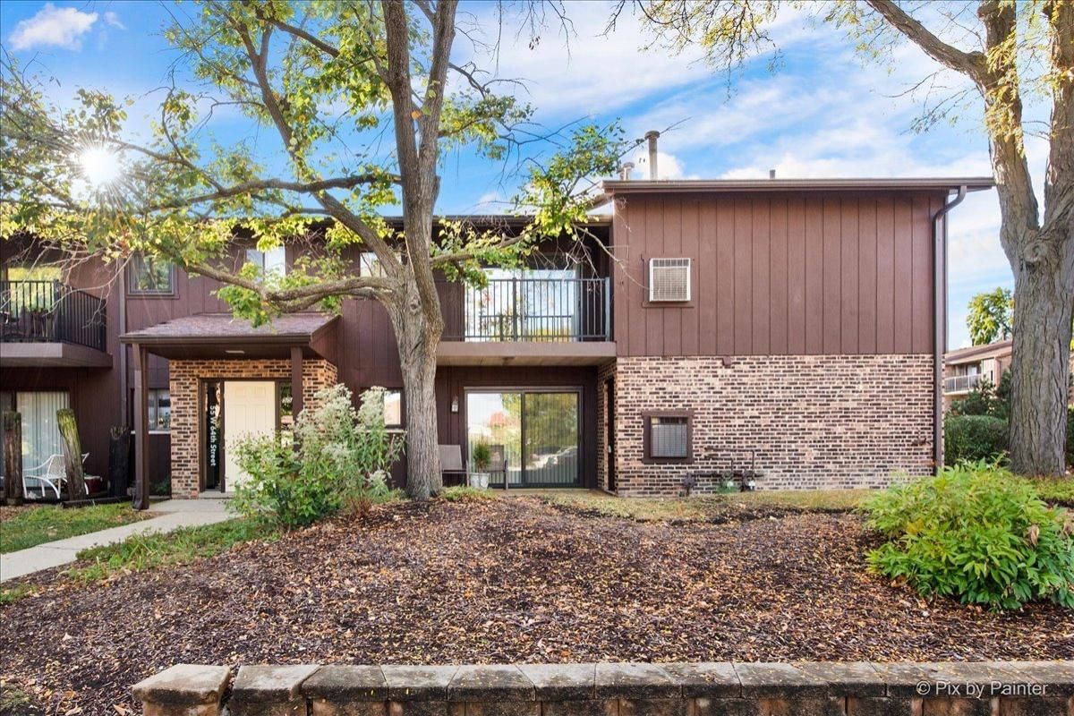 55 W 64th Street #202 Westmont IL 60559 MLS #MRD12490809 45 MLS #MRD12490809 image #0