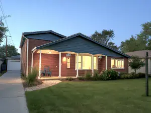 8100 S kildare Avenue Chicago IL 60652 MLS #MRD12439830 60 broker reciprocity