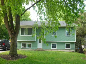614 W Pheasant Court Round Lake Beach IL 60073 MLS #MRD12501055 62 broker reciprocity