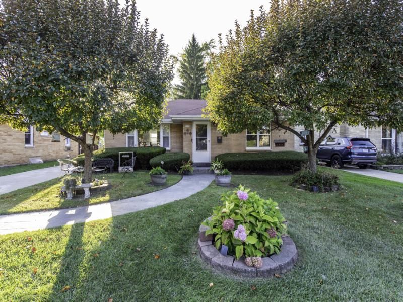 2232 Walnut Street Waukegan IL 60087 MLS #MRD12490978 45 MLS #MRD12490978 image #0