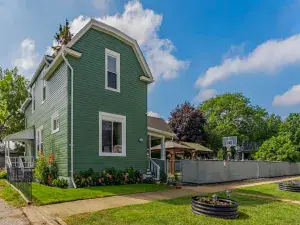 611 Apple Valley Road Harvard IL 60033 MLS #MRD12450525 60 broker reciprocity