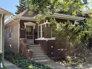 1815 Hervey Avenue North Chicago IL 60064 MLS #MRD12493465 64 broker reciprocity