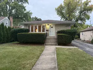 171 N Elmwood Avenue Wood Dale IL 60191 MLS #MRD12491192 60 broker reciprocity