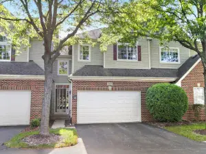 2902 Belle Lane Schaumburg IL 60193 MLS #MRD12444577 50 broker reciprocity