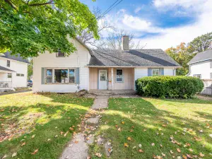 2801 N Orchard Drive Mccullom Lake IL 60050 MLS #MRD12496921 20 broker reciprocity
