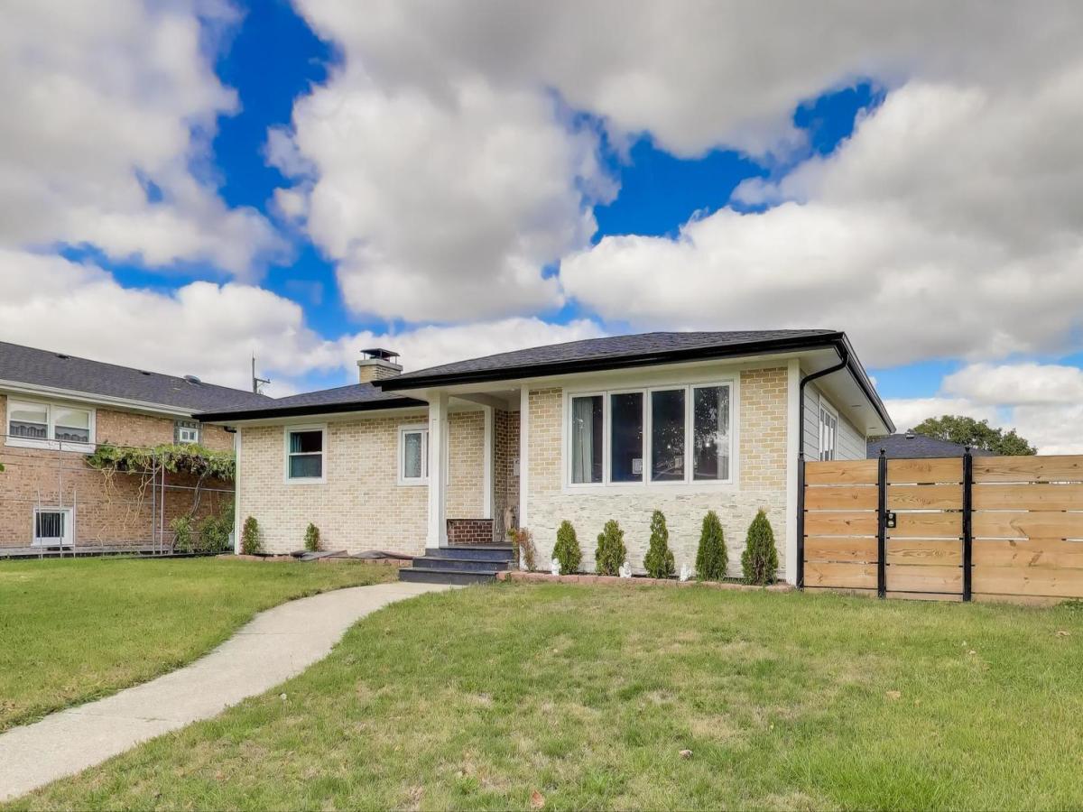 8200 W Eastwood Avenue Norridge IL 60706 MLS #MRD12491603 45 MLS #MRD12491603 image #0