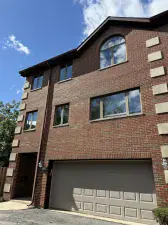 2754 Langley Circle Glenview IL 60026 MLS #MRD12497472 44 broker reciprocity