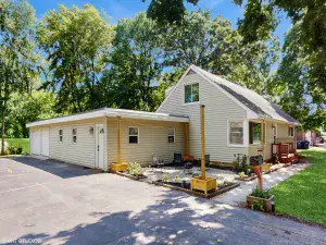 452 North Avenue Waukegan IL 60085 MLS #MRD12503093 48 broker reciprocity