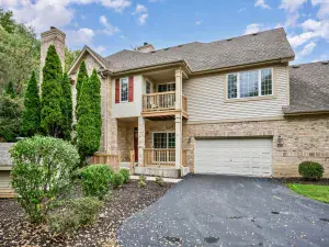7716 GREENWAY Boulevard #1SW Tinley Park IL 60487 MLS #MRD12450031 58 broker reciprocity