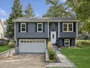 336 W Margaret Terrace Cary IL 60013 MLS #MRD12478252 64 broker reciprocity