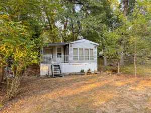 24-82 Woodhaven Lakes Sublette IL 61367 MLS #MRD12463249 52 broker reciprocity