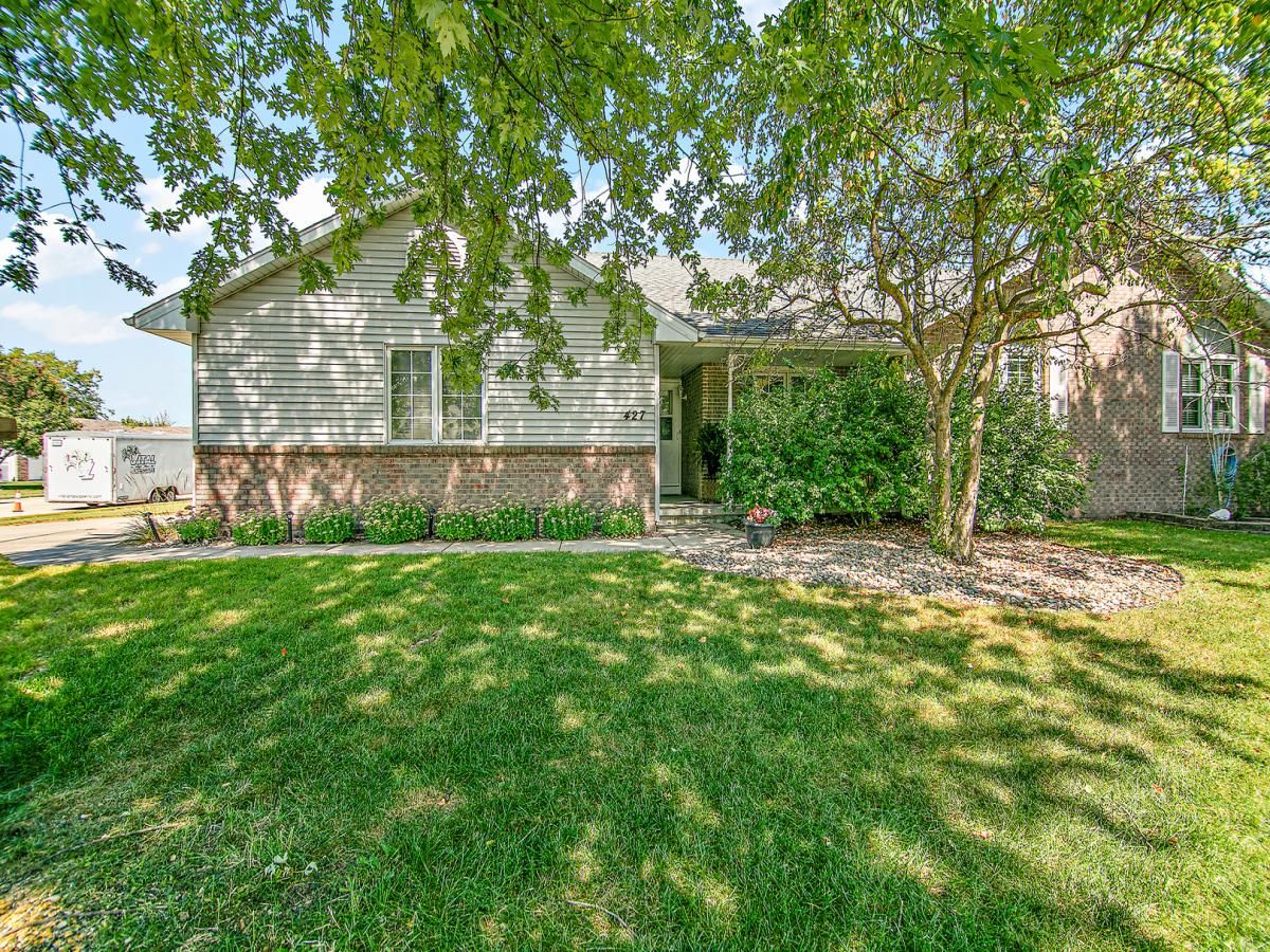 427 Hesburgh Drive Manteno IL 60950 MLS #MRD12491856 45 MLS #MRD12491856 image #0