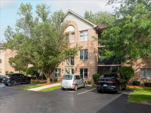 10228 Southwest Highway #1C Chicago Ridge IL 60415 MLS #MRD12491190 56 broker reciprocity