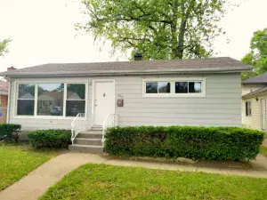 2533 Wood Street River Grove IL 60171 MLS #MRD12423190 50 broker reciprocity