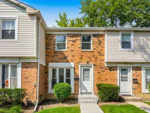 3759 Saint James Court Elgin IL 60124 MLS #MRD12483395 62 broker reciprocity