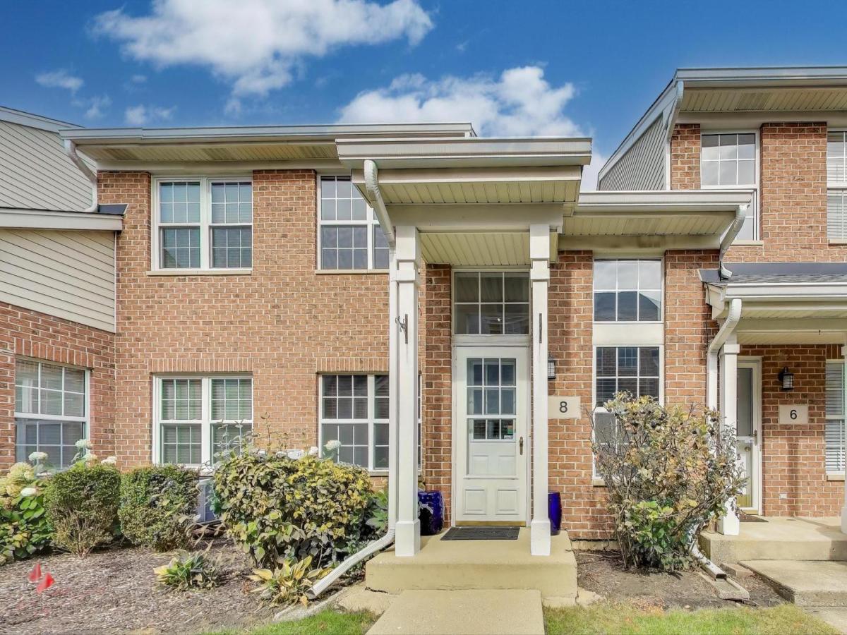 8 Donald Court Elmhurst IL 60126 MLS #MRD12492098 45 MLS #MRD12492098 image #0