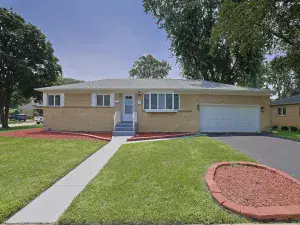 301 Forest View Avenue Elk Grove Village IL 60007 MLS #MRD12353306 46 broker reciprocity