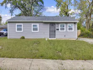 215 16th Street Chicago Heights IL 60411 MLS #MRD12259153 60 broker reciprocity