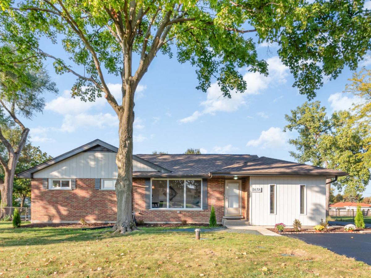 1658 Janet Street Downers Grove IL 60515 MLS #MRD12492323 45 MLS #MRD12492323 image #0