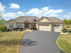 15604 Botterman Road Huntley IL 60142 MLS #MRD12503401 60 broker reciprocity
