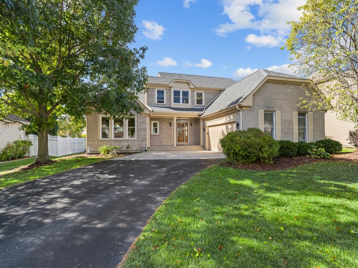 374 Waverly Drive Mundelein IL 60060 MLS #MRD12492600 45 MLS #MRD12492600 image #0