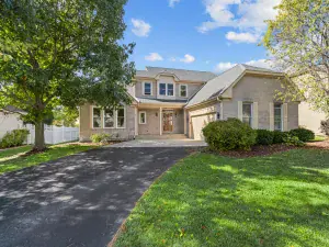 605 Edgebrook Drive Shorewood IL 60404 MLS #MRD12502683 50 broker reciprocity