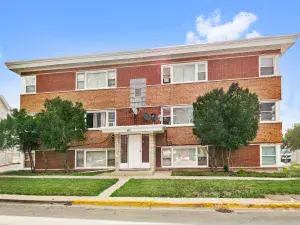 1742 W 127 Street #1 Calumet Park IL 60827 MLS #MRD12489162 61 broker reciprocity