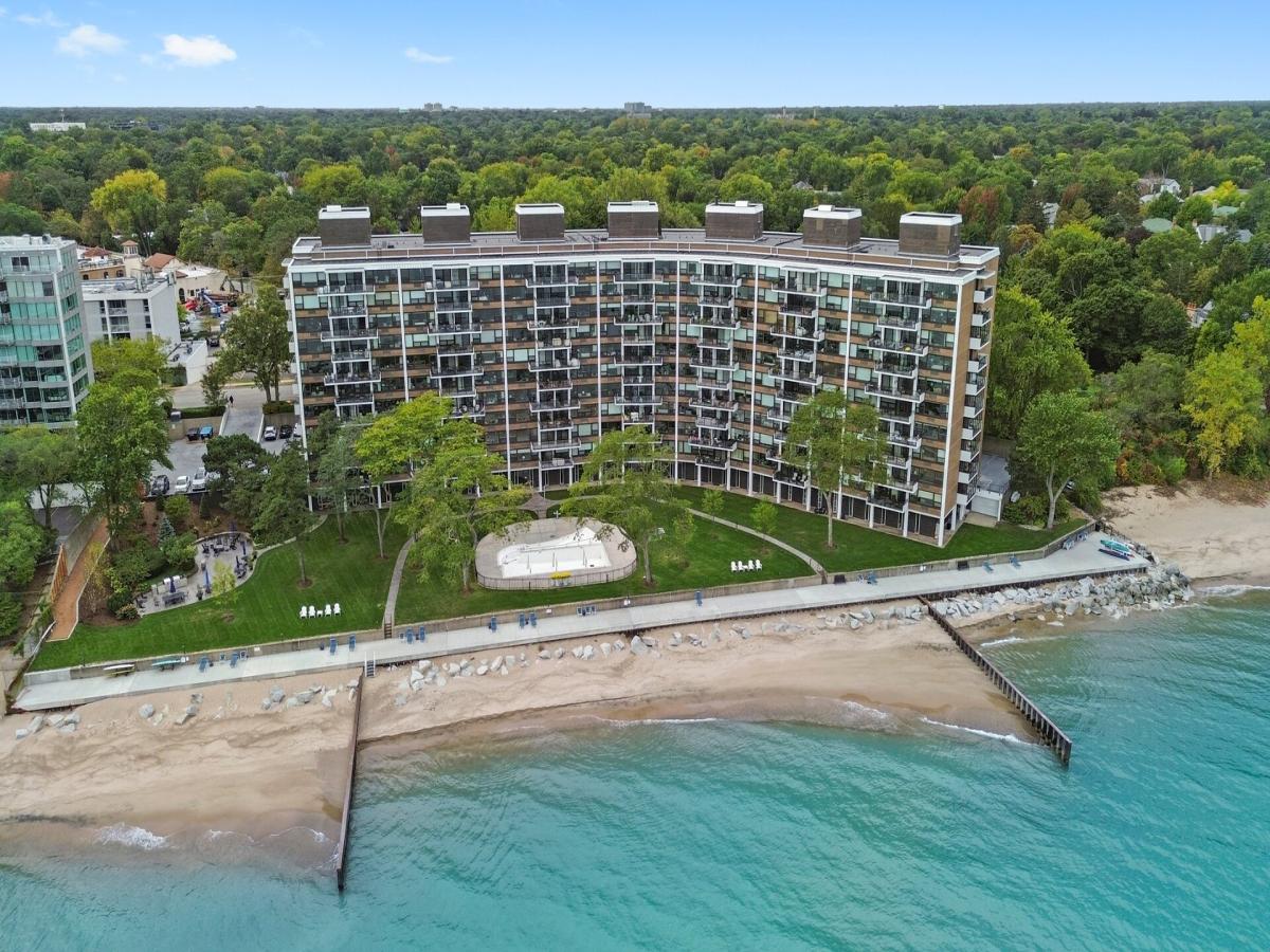 1630 Sheridan Road #2N Wilmette IL 60091 MLS #MRD12492606 45 MLS #MRD12492606 image #0