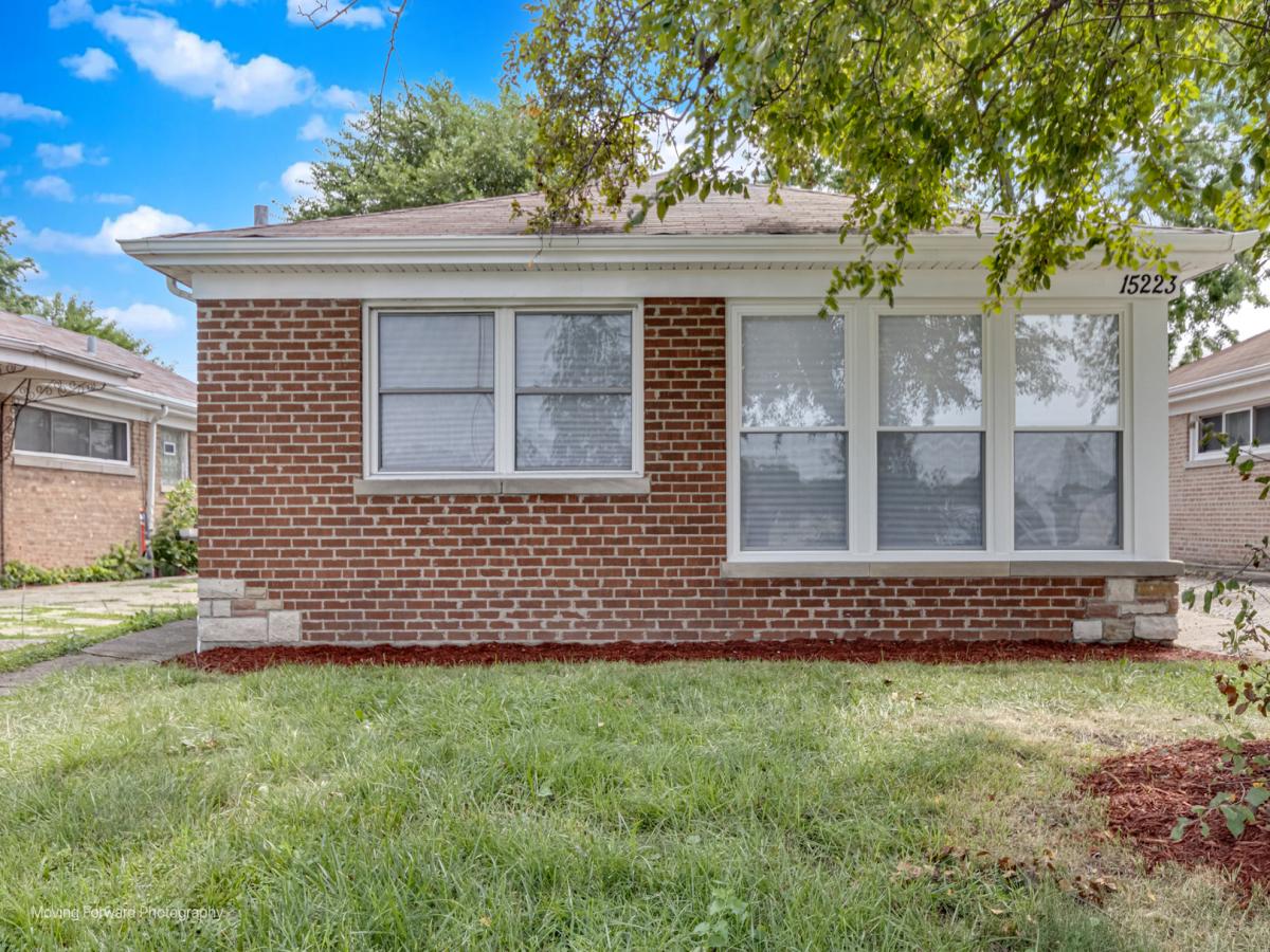15223 Cottage Grove Avenue Dolton IL 60419 MLS #MRD12492666 45 MLS #MRD12492666 image #0