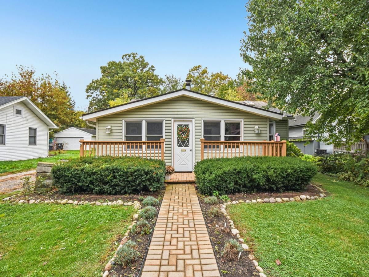 27630 N Hickory Street Island Lake IL 60042 MLS #MRD12492811 45 MLS #MRD12492811 image #0