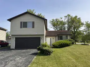 5210 Arquilla Drive Richton Park IL 60471 MLS #MRD12476538 64 broker reciprocity