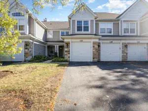 195 Duxbury Court #D Bloomingdale IL 60108 MLS #MRD12503034 50 broker reciprocity