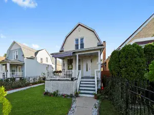 1133 N Massasoit Avenue Chicago IL 60651 MLS #MRD12431135 56 broker reciprocity