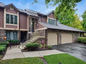 5 N Tower Road Oak Brook IL 60523 MLS #MRD12487780 62 broker reciprocity