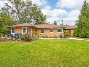2S200 Valley Road Lombard IL 60148 MLS #MRD12446682 48 broker reciprocity