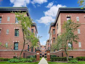 321 Kedzie Street #GND Evanston IL 60202 MLS #MRD12491986 60 broker reciprocity