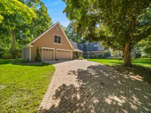 1272 Sandhurst Drive Buffalo Grove IL 60089 MLS #MRD12498933 46 broker reciprocity