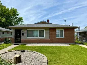 14828 Oak Street Dolton IL 60419 MLS #MRD12500480 48 broker reciprocity