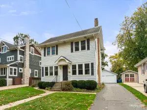 1035 Talma Street Aurora IL 60505 MLS #MRD12502693 56 broker reciprocity