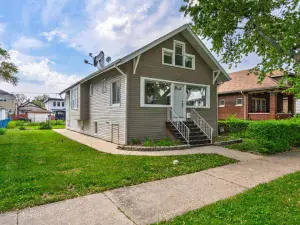 3993 S Drexel Boulevard Chicago IL 60653 MLS #MRD12456854 48 broker reciprocity