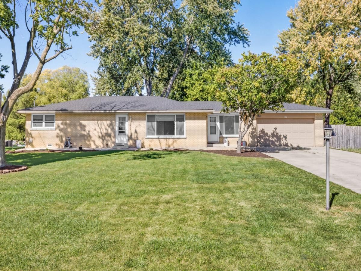 19 Brookside Lane Bristol IL 60512 MLS #MRD12493772 45 MLS #MRD12493772 image #0