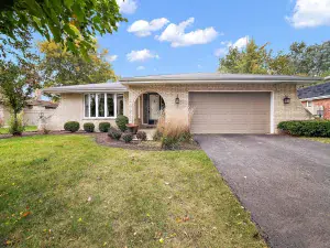 17313 Ulster Drive Tinley Park IL 60477 MLS #MRD12502608 56 broker reciprocity
