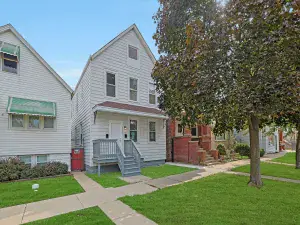 8126 S Vernon Avenue Chicago IL 60619 MLS #MRD12491587 56 broker reciprocity