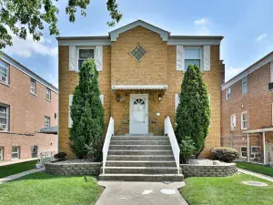 3626 W Grenshaw Street Chicago IL 60624 MLS #MRD12452950 58 broker reciprocity