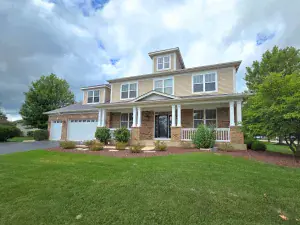 9956 Edgebrook Lane Huntley IL 60142 MLS #MRD12496077 60 broker reciprocity