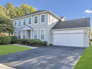 2741 Odlum Drive #3 Schaumburg IL 60194 MLS #MRD12467066 58 broker reciprocity