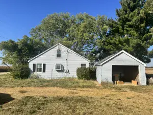 418 West Santa Fe Avenue Toluca IL 61369 MLS #MRD12453611 16 broker reciprocity